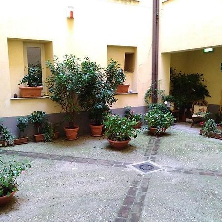 B&B Palazzo Oddo Albenga Exterior foto